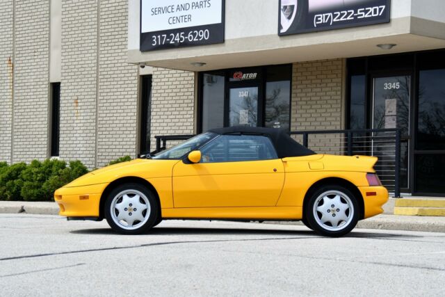 1991 lotus elan 105,116 miles norfolk mustard (yellow) manual