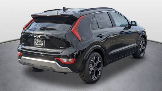 new 2024 kia niro hybrid ex touring