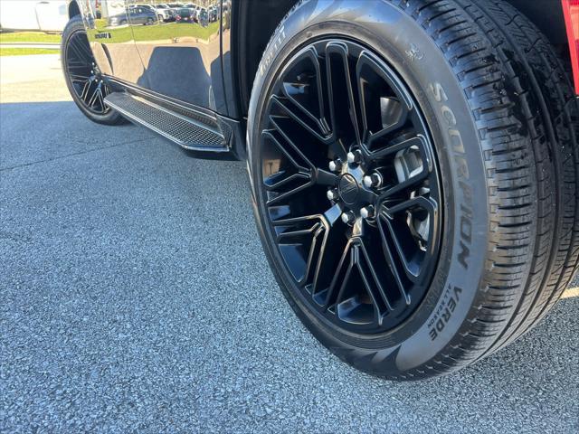 2023 jeep wagoneer series ii carbide 4x4