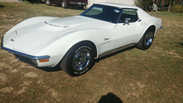 1971 454 corvette,orig drive train,very nicely restored,show quality