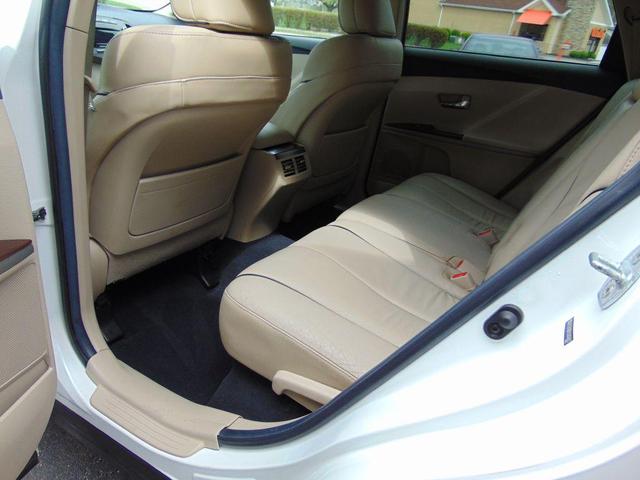2012 toyota venza xle
