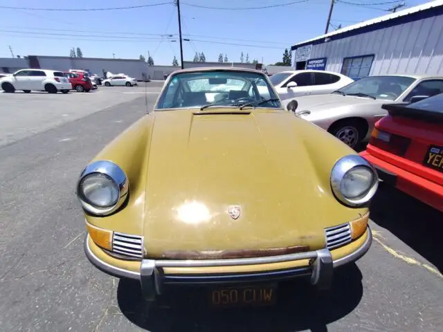 1971 porsche 911t coupe runs & drives very good, solid body, great car!