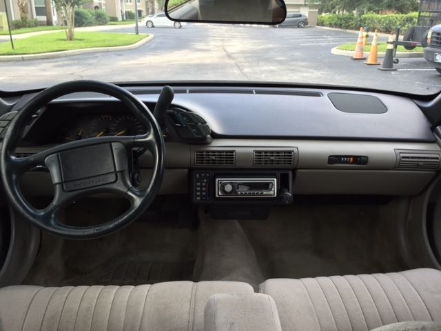 1993 pontiac grand prix le cold ac low miles garage kept florida car no reserve