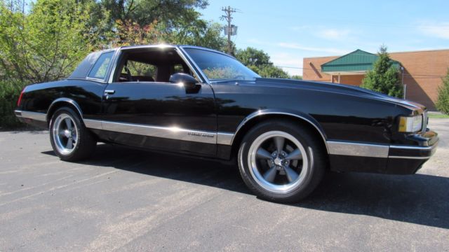 1988 chevrolet monte carlo, 51k actual miles. great paint, restored,luxury sport