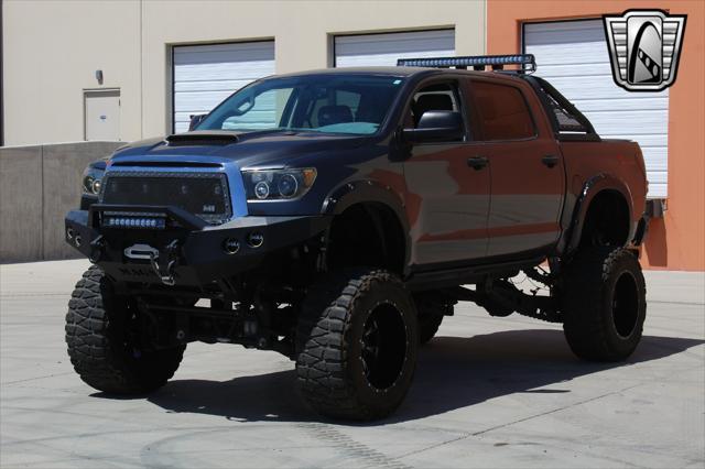 2013 toyota tundra grade