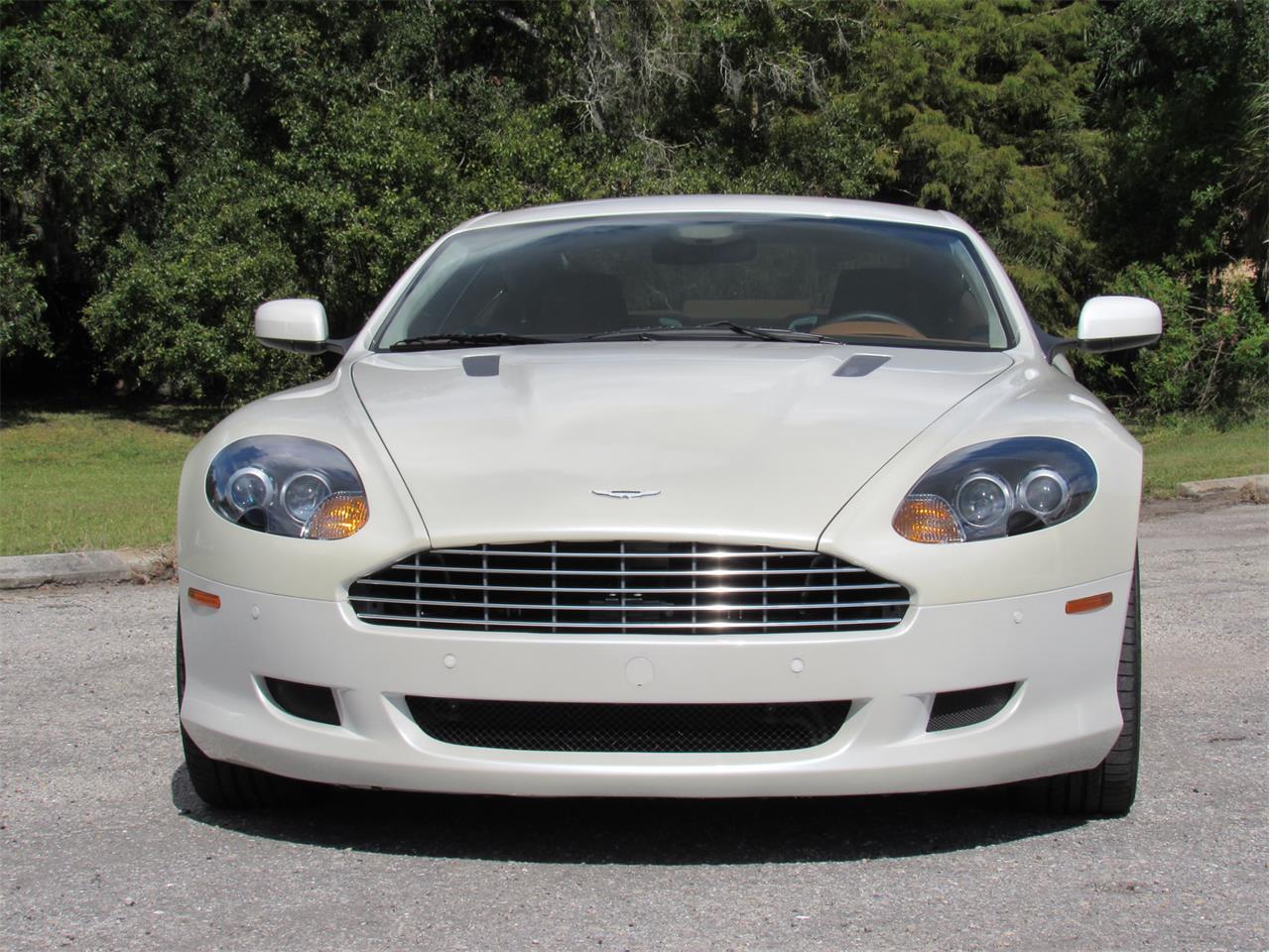 2009 aston martin db9