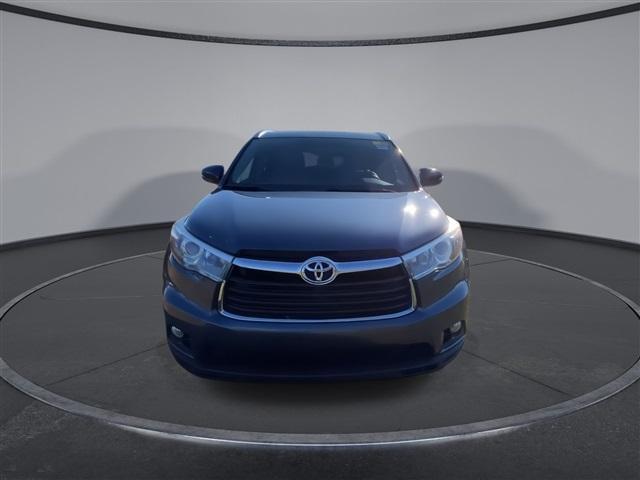 2016 toyota highlander xle