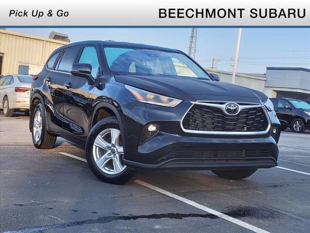 2021 toyota highlander le