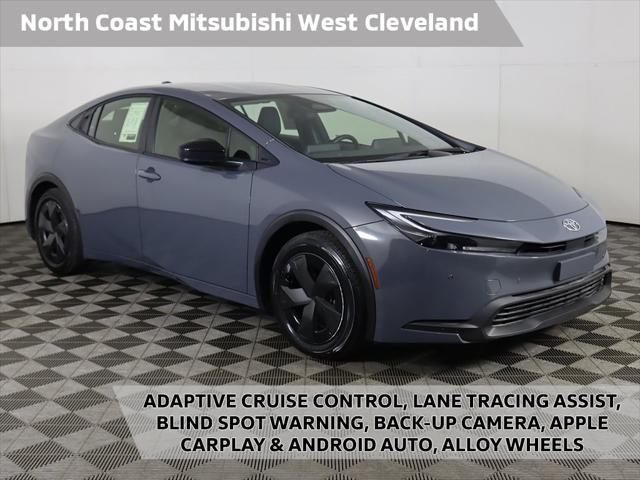 2023 toyota prius le