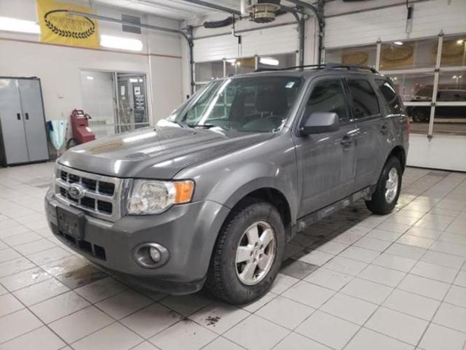 2012 ford escape xlt awd xlt 4dr suv for sale in fargo, north dakota