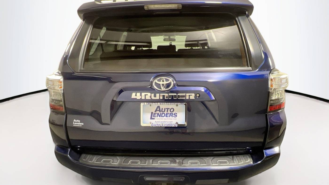 2019 toyota 4runner sr5