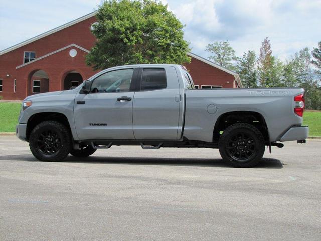 2017 toyota tundra sr/sr5