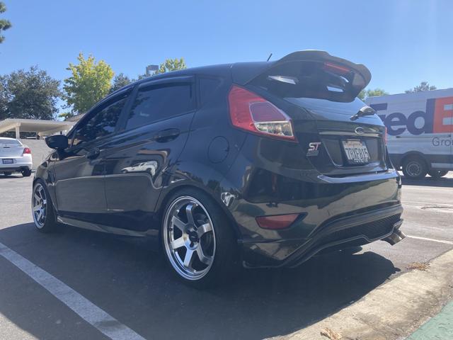 2014 ford fiesta st