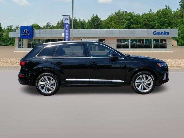 2023 audi q7 55 premium plus
