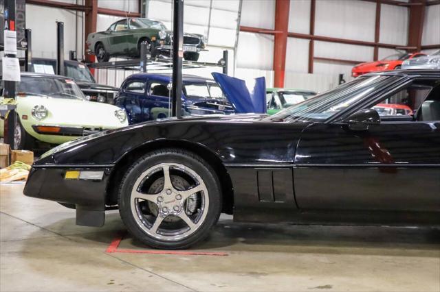 1985 chevrolet corvette base