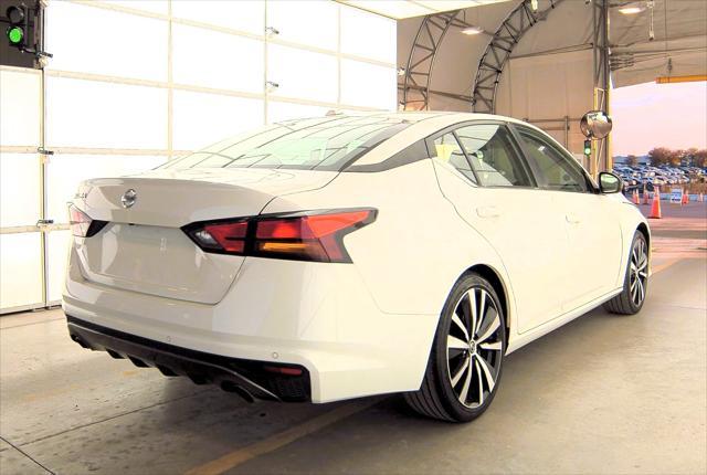 2021 nissan altima sr fwd