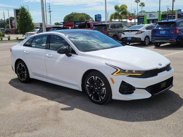 2021 kia k5 gt-line