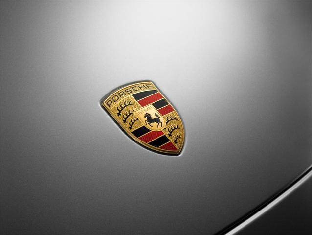 2024 porsche cayenne