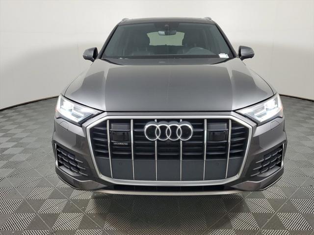 2022 audi q7 45 premium plus