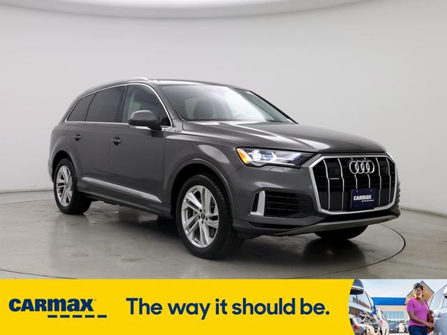 2023 audi q7 premium plus