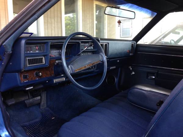 1974 chevrolet el camino blue w/white top