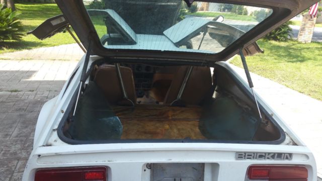 1975 bricklin car ford.. not amc