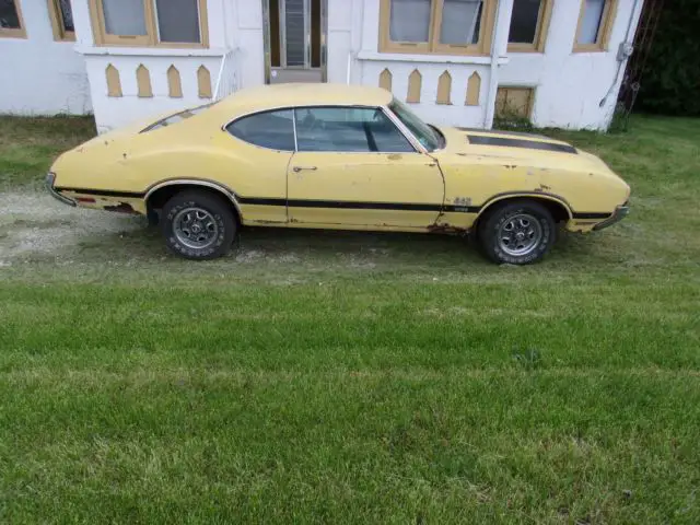 1970 oldsmobile 442 w-30 sports coupe