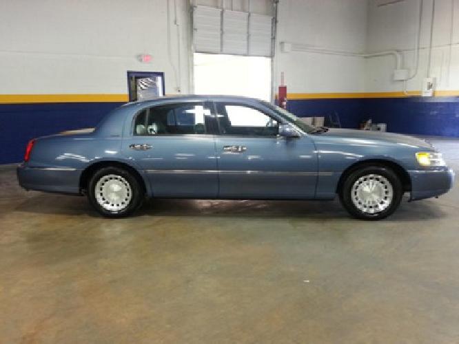 2000 lincoln tow car in arlington, tx