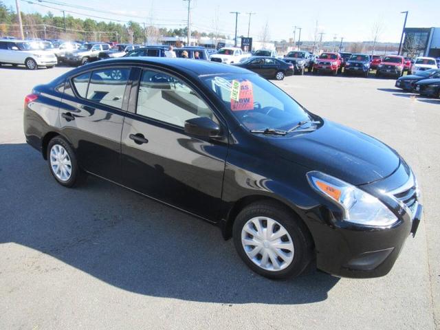 2019 nissan versa s