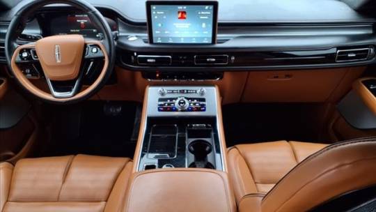 2022 Lincoln Aviator