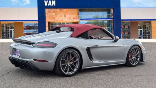 2022 Porsche 718