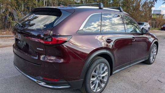 2024 Mazda CX-90
