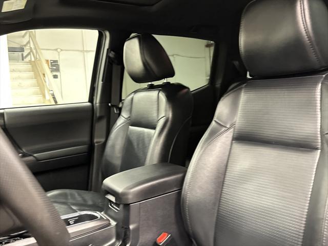 2019 toyota tacoma trd sport