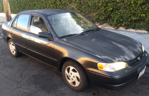 1998 toyota corolla le in california by owner