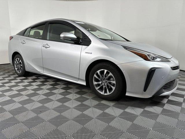 2019 toyota prius limited