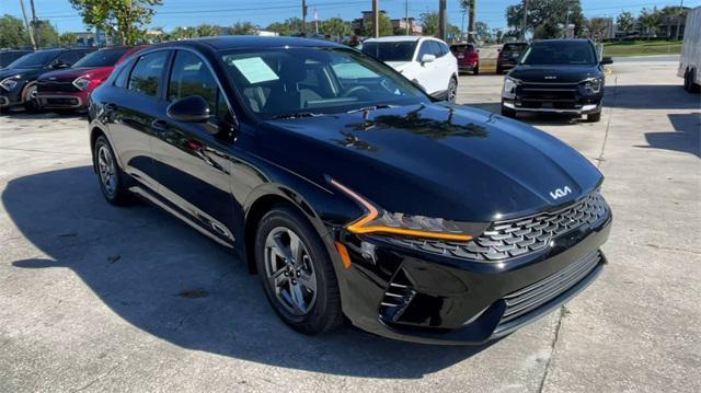 2022 kia k5 lxs