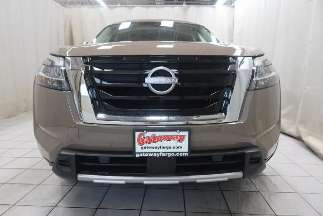 new 2024 nissan pathfinder platinum