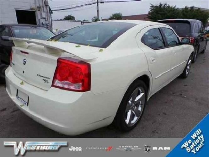 2010 dodge charger r/t in westbury, ny