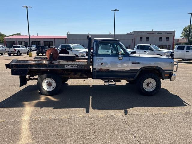 1992 dodge w250 base