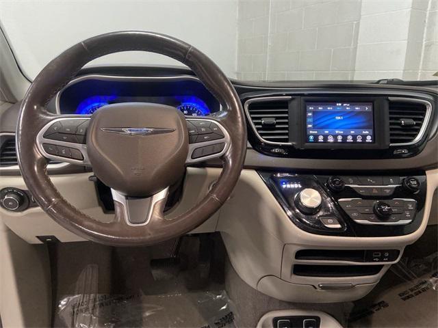 2020 chrysler pacifica touring l