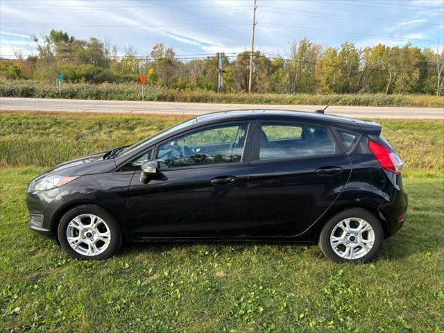 2014 ford fiesta se 4dr hatchback