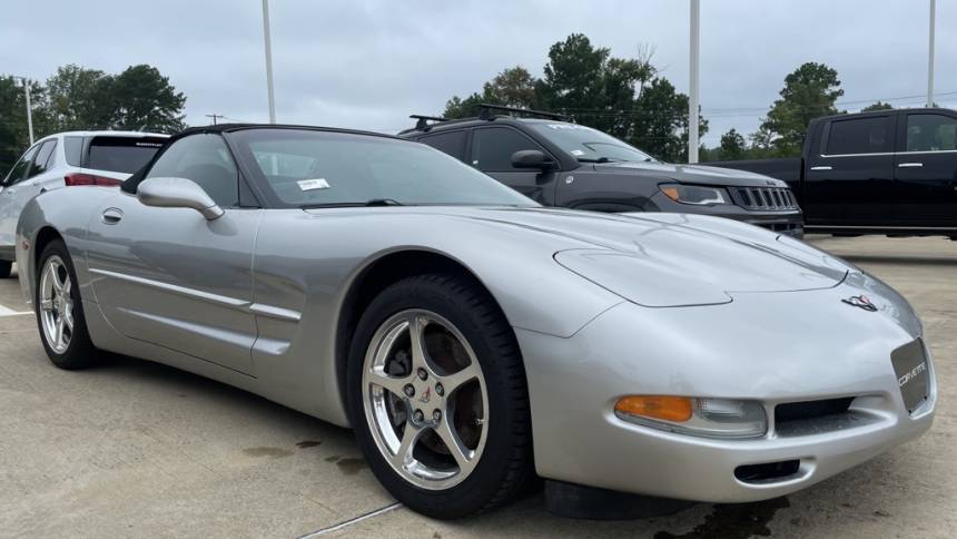 2004 chevrolet corvette base