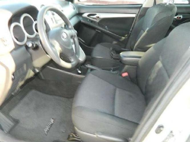 2010 toyota matrix s in bay shore, ny