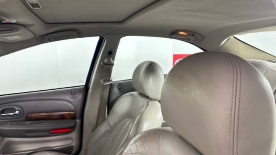 2004 Chrysler 300M