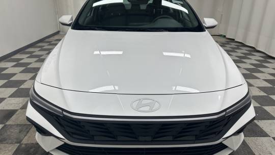 2024 Hyundai Elantra