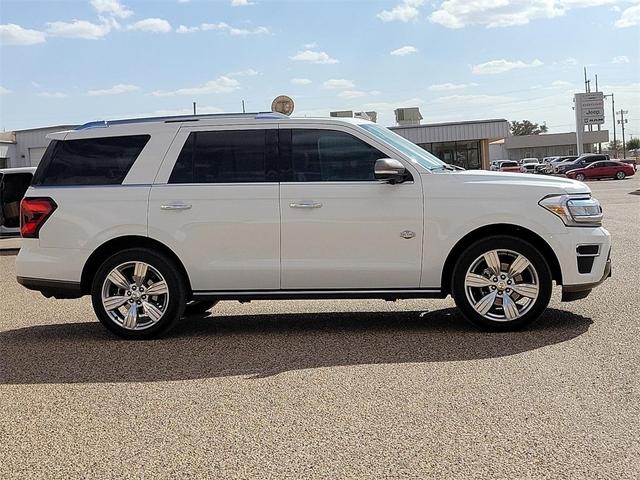 2023 ford expedition king ranch