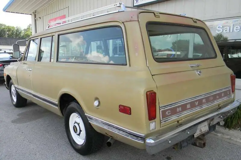 1970 chevrolet suburban 402big block automatic rwd