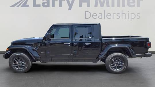 2024 Jeep Gladiator