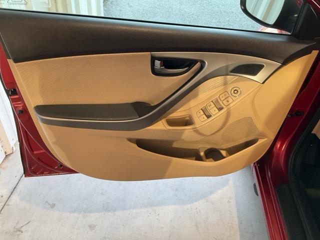 2013 hyundai elantra gls