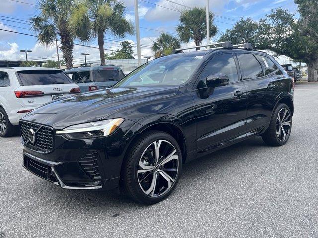 2024 volvo xc60 b5 ultimate dark theme